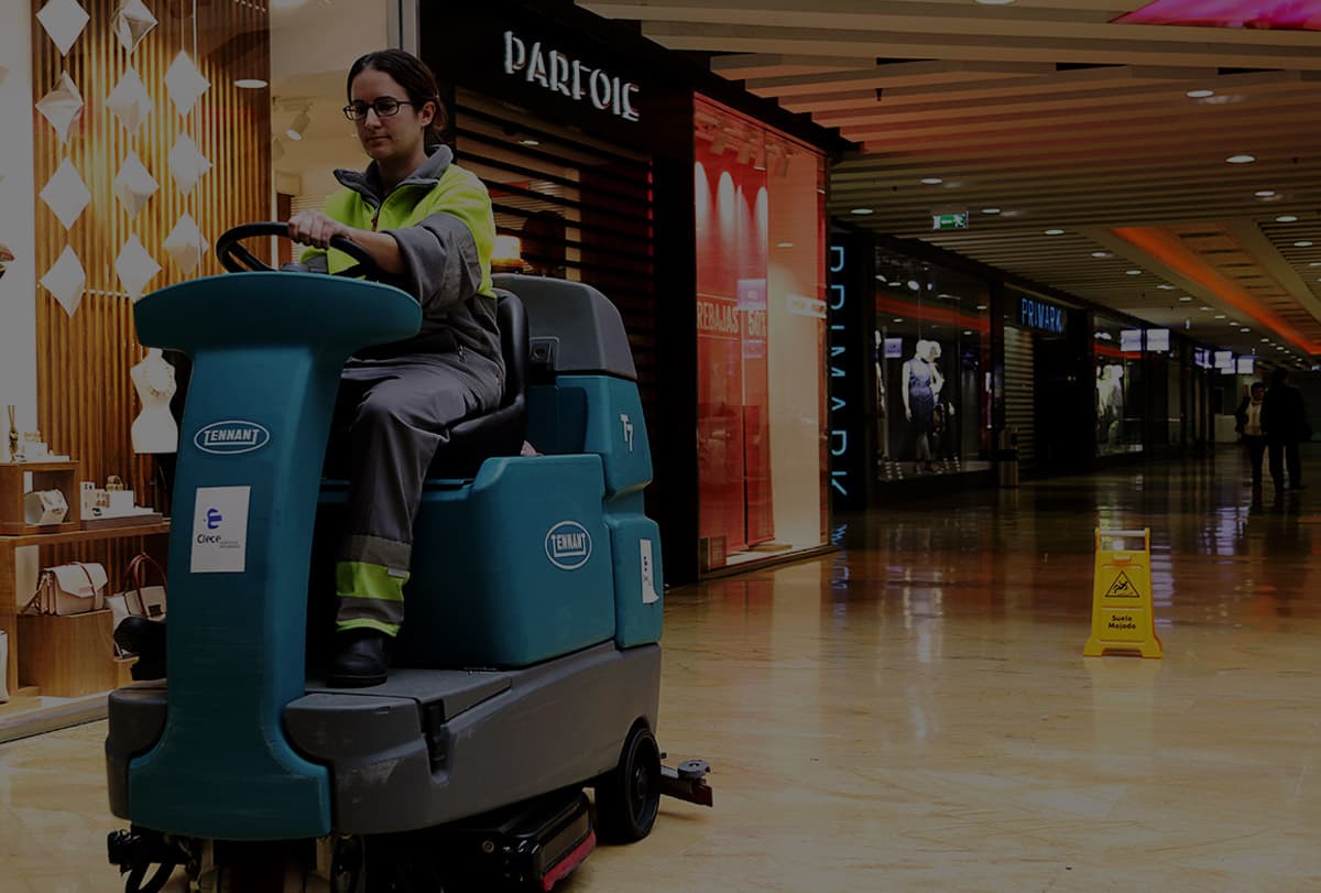 Limpieza de centros comerciales y retail